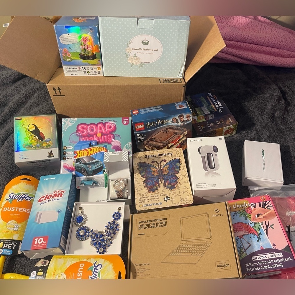 NEW Amazon MYSTERY box, Brand New Items Only π¦ π₯ NO JUNK, 5 βοΈββββ - Picture 7 of 15